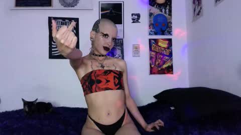    online show from 03-16-26, 05:44