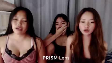 Snapshot of pnay_wildwhisper chatting on 04-12-26, 10:42 WildWhisper online show from 04-12-26, 10:42
