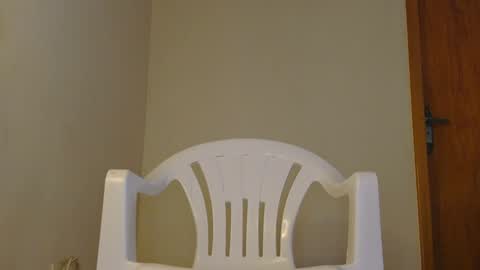 Snapshot of po3t3r0 chatting on 01-27-25, 04:22 juan online show from 01-27-25, 04:22