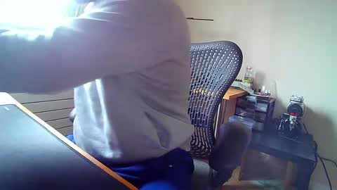 poazergg95 online show from 05-04-26, 07:15