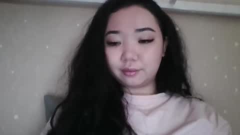 Snapshot of pocahontas654 chatting on 04-15-26, 05:25 Erica online show from 04-15-26, 05:25