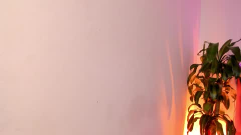 Snapshot of pocahontas_kl chatting on 02-13-25, 05:11 Patrocla online show from 02-13-25, 05:11