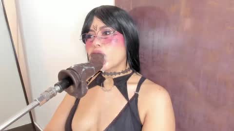 Snapshot of pocahontas_lantina chatting on 05-15-26, 04:41 pocahontas_lantina online show from 05-15-26, 04:41