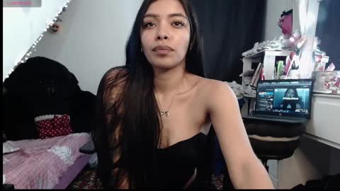 pocahot222 online show from 10-03-25, 01:13