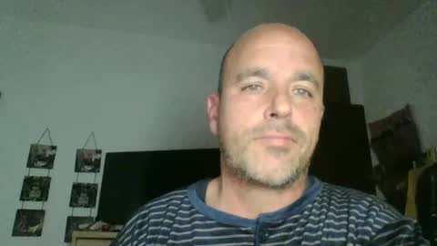 Snapshot of pocoyotop chatting on 03-01-25, 12:17 pocoyotop online show from 03-01-25, 12:17