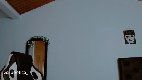 IG ipoetica  online show from 12-26-24, 10:52