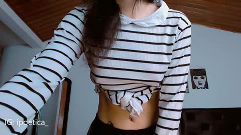 IG ipoetica  online show from 01-08-25, 12:05