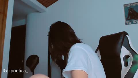 IG ipoetica  online show from 01-18-25, 04:15