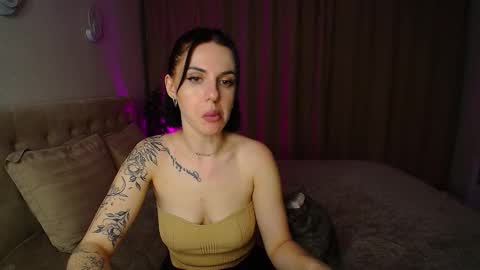 poison_inyour_mind online show from 12-02-25, 07:31