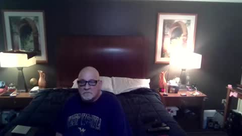 Snapshot of poisonous_venom chatting on 12-17-25, 11:00 Jimmy online show from 12-17-25, 11:00