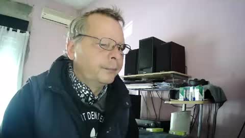 Snapshot of pol22010 chatting on 07-26-26, 06:26 Polako online show from 07-26-26, 06:26