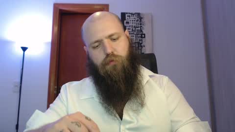 Bear online show from 02-24-25, 06:27