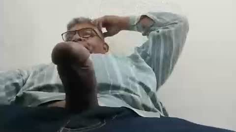 Snapshot of poli475 chatting on 12-02-24, 11:45 poli online show from 12-02-24, 11:45