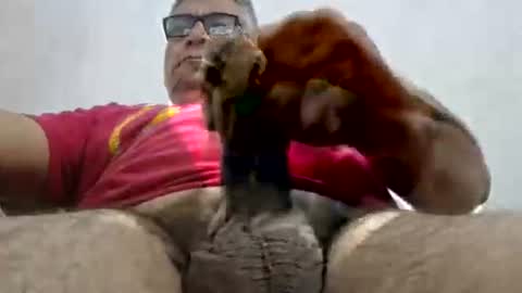 Snapshot of poli475 chatting on 02-15-25, 11:03 poli online show from 02-15-25, 11:03