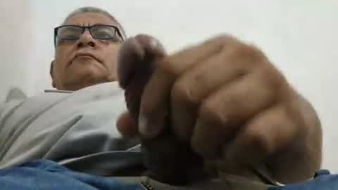 poli online show from 04-15-26, 12:45