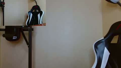 Poliglot online show from 01-14-25, 08:52