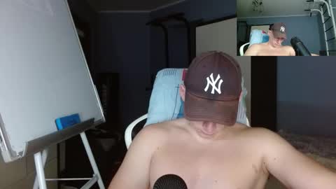 Poliglot online show from 11-23-25, 01:38