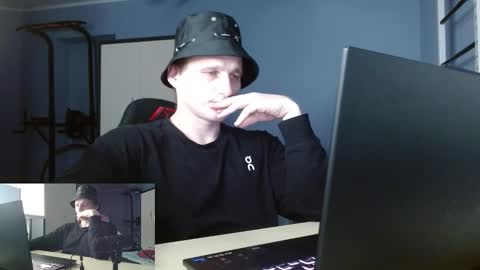 Poliglotjoe2 online show from 02-07-26, 08:45