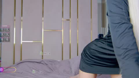 Snapshot of poliina chatting on 12-21-24, 08:43 Polina online show from 12-21-24, 08:43