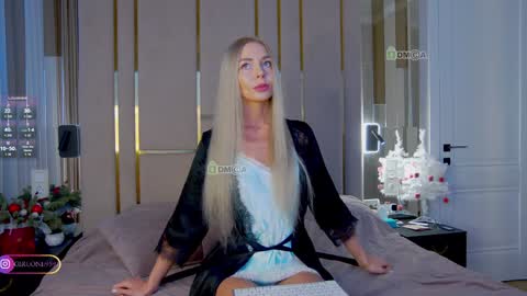 Snapshot of poliina chatting on 01-02-25, 09:07 Polina online show from 01-02-25, 09:07