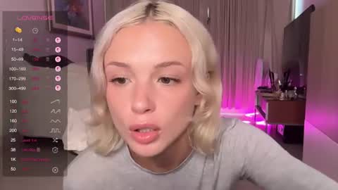 Snapshot of polino4ka69 chatting on 06-22-26, 03:47 polino4ka69 online show from 06-22-26, 03:47