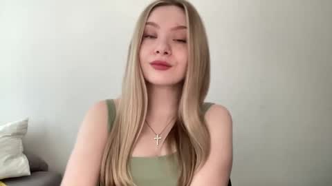 polishangel222 online show from 06-05-26, 01:06