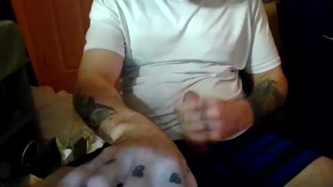 jaws online show from 11-14-25, 07:40