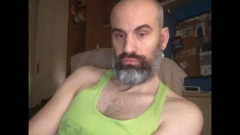 Snapshot of pollito1985 chatting on 01-18-25, 01:29 DIEGO O DIEGUITO online show from 01-18-25, 01:29