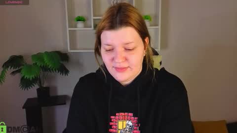 Polly online show from 02-25-26, 01:04