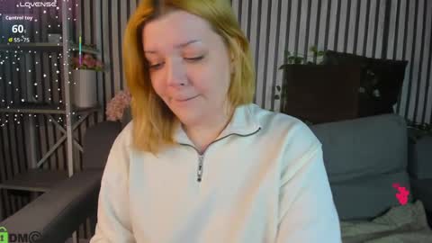 Polly online show from 03-30-26, 01:06