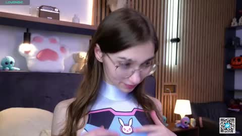 Polly online show from 11-13-25, 07:29