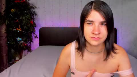 Polly online show from 09-20-25, 06:03