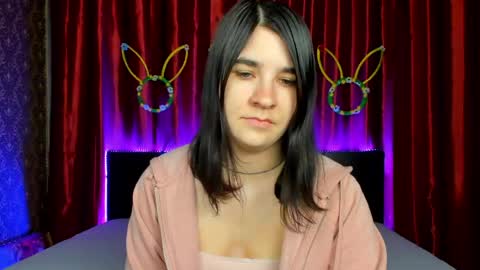 Polly online show from 04-11-26, 07:45