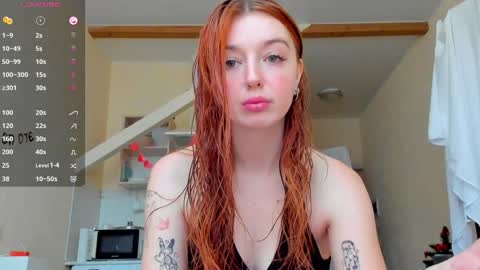 Snapshot of polly_luna chatting on 12-09-24, 12:19 Polly online show from 12-09-24, 12:19