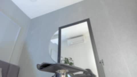 POLLY online show from 09-30-25, 10:42