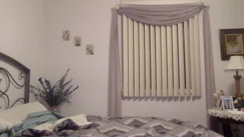 Snapshot of poloking_92 chatting on 03-16-26, 01:55 Honey Dior Polo King online show from 03-16-26, 01:55