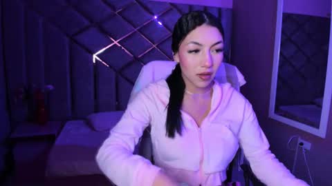 poly sasha  online show from 02-19-26, 02:40