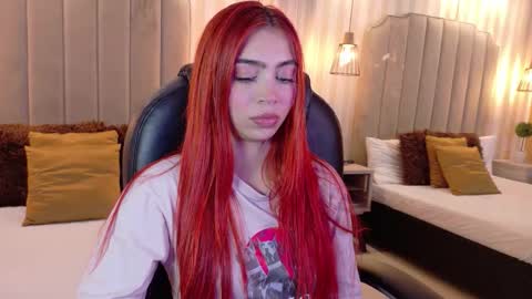 Snapshot of polygonniaa chatting on 02-19-26, 03:30 polygonniaa online show from 02-19-26, 03:30