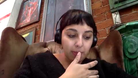 Snapshot of polymamii chatting on 02-02-26, 07:56 polymamii online show from 02-02-26, 07:56