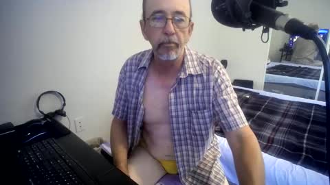 Ponchitodenver online show from 10-15-25, 07:47