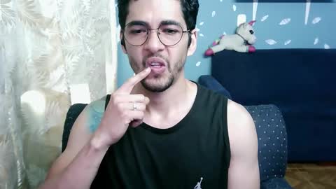 Snapshot of ponzothc chatting on 11-04-25, 07:57 ponzothc online show from 11-04-25, 07:57