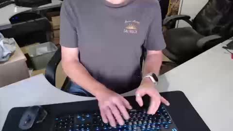 Dave online show from 10-20-25, 07:20