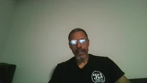 Snapshot of poolguy2496 chatting on 12-01-25, 12:59 poolguy2496 online show from 12-01-25, 12:59