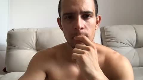 Snapshot of poormanbr chatting on 01-09-26, 02:31 poormanbr online show from 01-09-26, 02:31