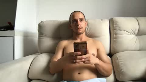 Snapshot of poormanbr chatting on 02-22-26, 11:20 poormanbr online show from 02-22-26, 11:20