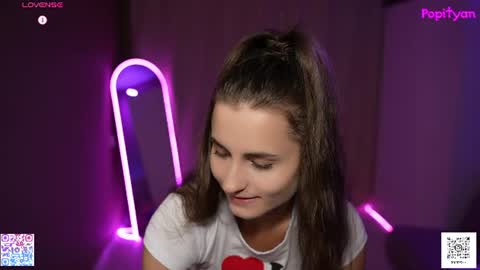 Snapshot of popityan chatting on 06-21-26, 12:30 Louise see you on December 1 at 2200 UTC3 online show from 06-21-26, 12:30