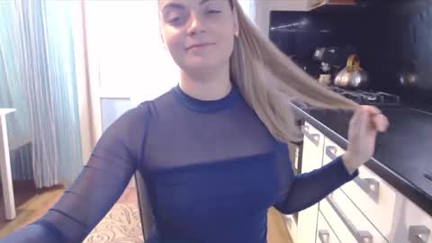 popkornmolli online show from 11-13-25, 08:13