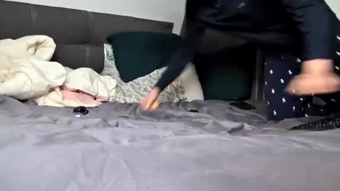 Kyle online show from 09-24-25, 12:25