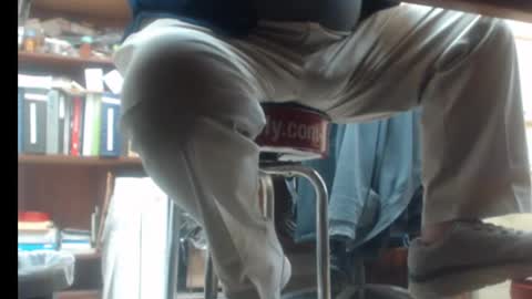 Pop online show from 12-12-24, 02:44