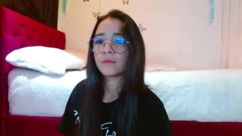 porcelainlux online show from 02-12-25, 05:05